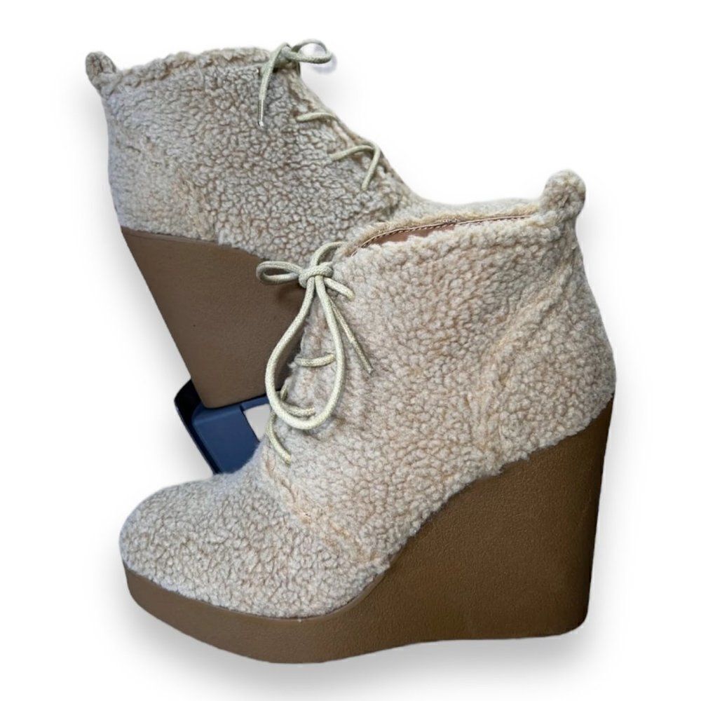 Jessica Simpson Mesila Faux Shearling Lace-up‎ Wedge Booties Women's 8.5 M